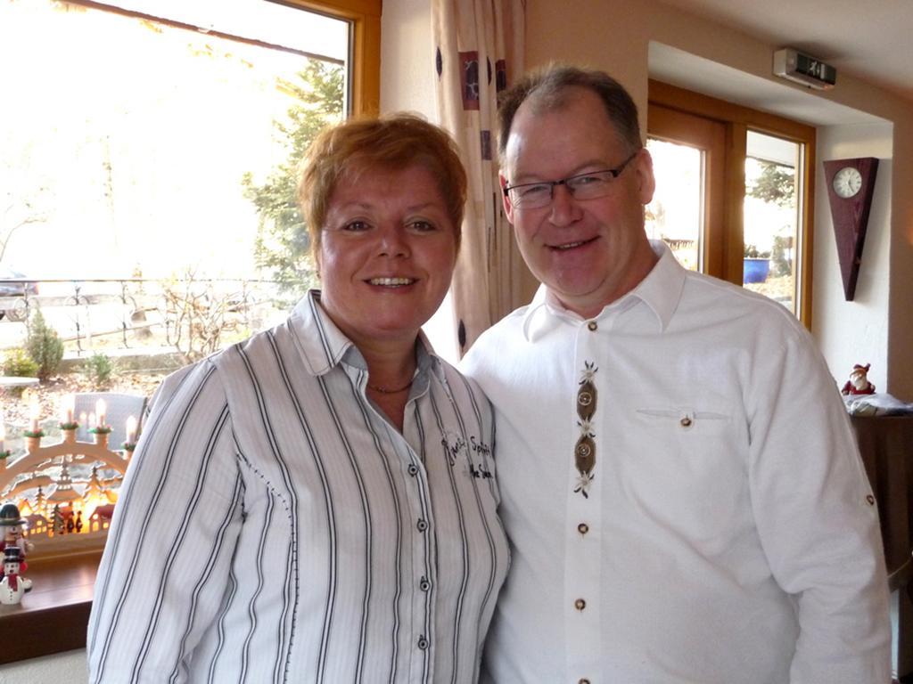 Hotel Restaurant Amadeus - Inclusive Skipass Und Vieles Mehr Bad Hindelang Eksteriør bilde